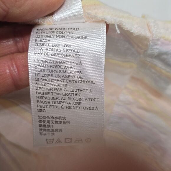 BDG Urban Outfitters Cropped Longsleeve Button up shirt M - Picture 8 of 9